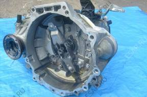 VW POLO 6 год,0 2011 год 1.2 TDI SKRZYZNIA СТУПЕНЧАТАЯW