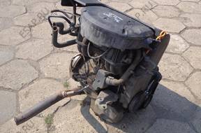 VW POLO III 1.6 8V 98-двигатель комплектный с OSPRZTEM