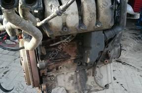 VW Seat двигатель комплектный 1.6 16V symbol AUS