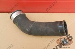 VW T5 2.5 TDI ПАТРУБОК ИНТЕРКУЛЕР 7H0145941B 10016176