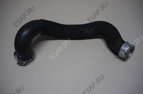VW TOUAREG 7P 3.0 ПАТРУБОК ШЛАНГ ИНТЕРКУЛЕРА 7P0145738B
