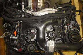 VW TOUAREG AUDI Q7 3.0TDI CRC CRCA двигатель