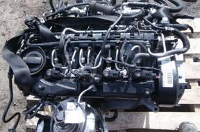 VW TOURAN 1.6 TDI 105 KM  двигатель комплектный CAY