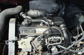 VW VENTO 1.9 TD двигатель еще на машине  ODPALA