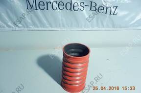 W ПАТРУБОК ИНТЕРКУЛЕРА CZNIK MERCEDES ACTROS