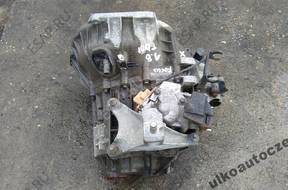 XS4 год,-7002-RA КОРОБКА ПЕРЕДАЧw Ford 1.8 TDDI
