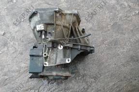 XS4 год,7002BE КОРОБКА ПЕРЕДАЧw ford focus mk1 1.8 16v