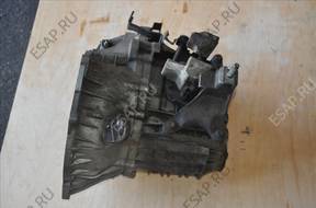 XS4 год,-7F096 КОРОБКА ПЕРЕДАЧ FORD FOCUS 1.8 TDDI Wwa