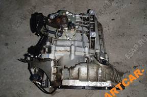XS4 год,-7F097 КОРОБКА ПЕРЕДАЧW FORD FOCUS 1.8 TDCI 04 год,