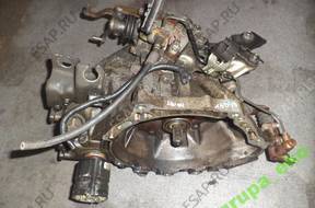 YARIS 1.4 D4D РЕСТАЙЛИНГ 05 год, КОРОБКА ПЕРЕДАЧW 33111-0D020