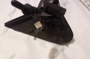 зеркало боковое  ПРАВОЕ FORD FIESTA MK IV 1999 год МЕХАНИЧЕСКОЕ РЕСТАЙЛИНГОВОЕ