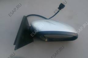 зеркало боковое Skoda roomster  ПРАВОЕ 2012 год