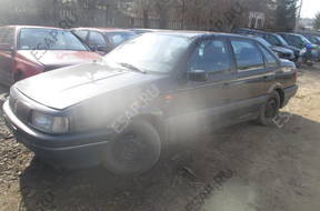 зеркало боковое VW Passat B3 1993 год 1.9TDI    itp